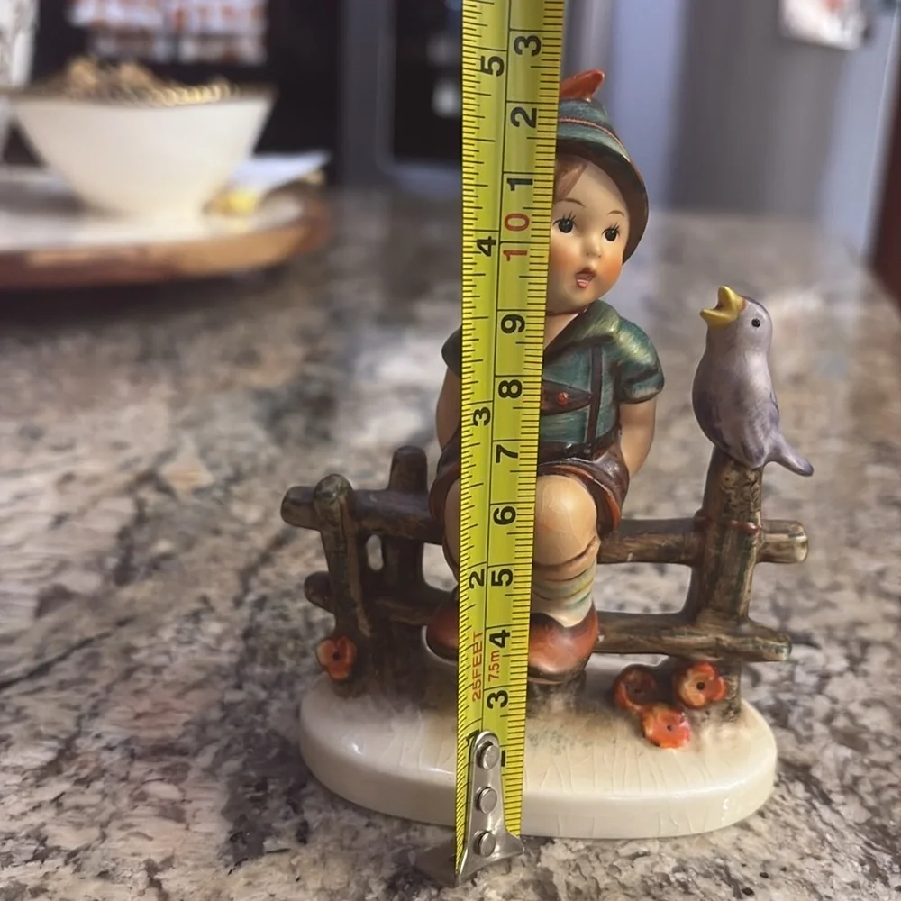 Vtg M.I. Goebel Hummel Wayside Harmony figurine collectible boy sitting on fence